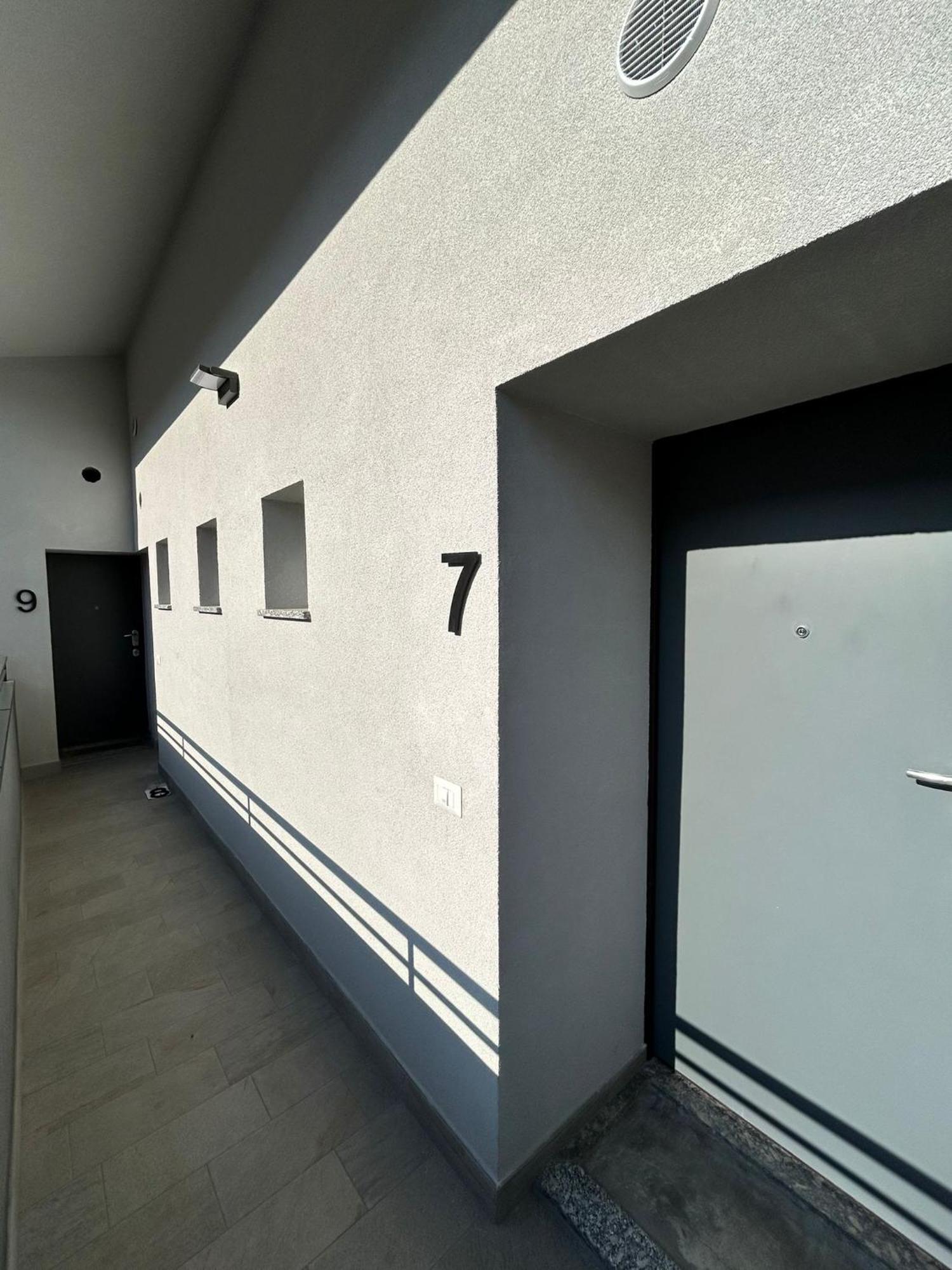 Lake Home Apartments Lipomo エクステリア 写真